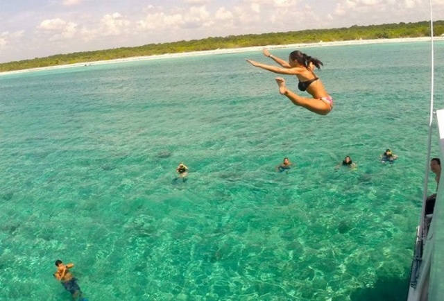  salto dalla barca 